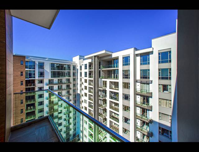 3 BEDROOM PENTHOUSE FOR SALE IN ROSEBANK